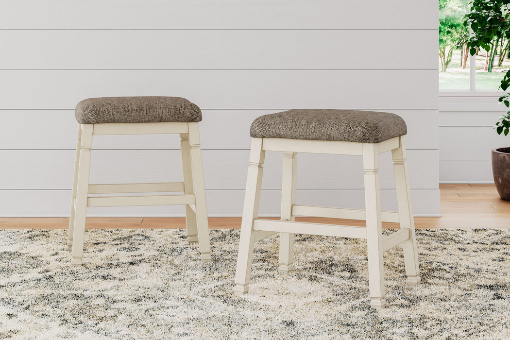 Bolanburg - Beige - Upholstered Stool