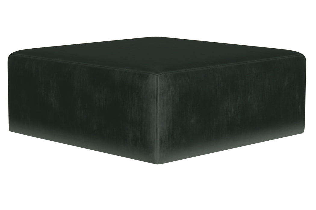Remington - Cocktail Ottoman