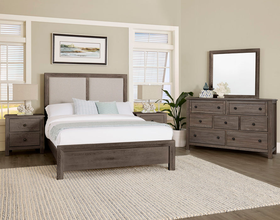 Custom Express - California King Upholstered Bed - Pebble Gray / Driftwood Gray